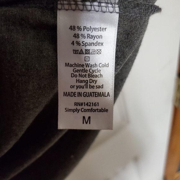 Super soft Lularoe Irma Tunic (retail size 12-14) - Picture 2 of 2